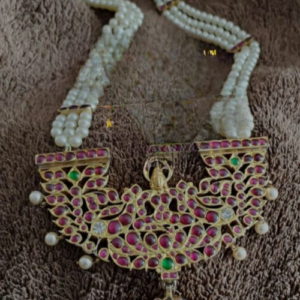 lekshmi pendant long aharam